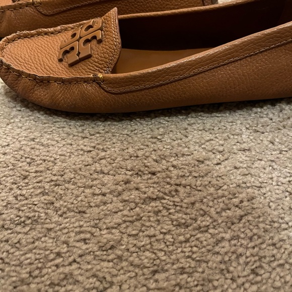 Tory Burch Tan Leather Logo Driving Loafers (Women) - Picture 3 of 7
